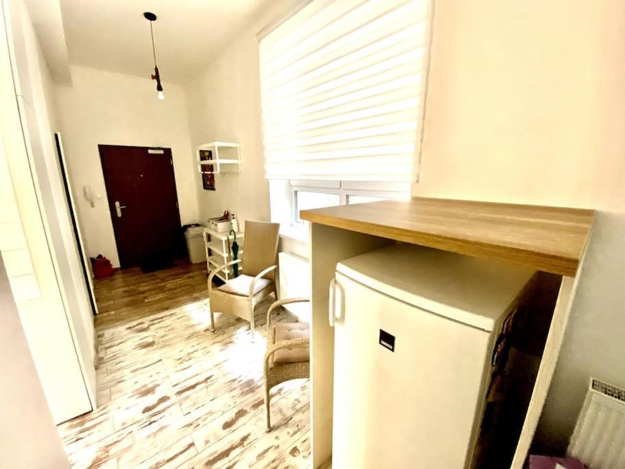 Residence Park Lovely Apartman With Private Parking Kysucke Nove Mesto Exterior foto